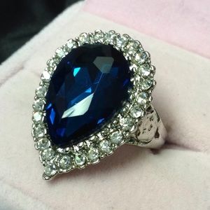 Lady Diana Sapphire/zirconia sterling ring Sz8